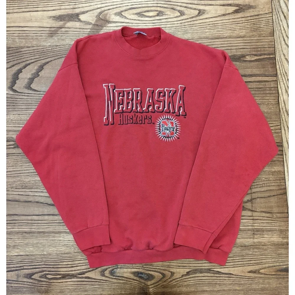 Vintage 90s‎ Logo 7 Men's XL Nebraska Huskers Embroidered Crewneck Sweatshiirt